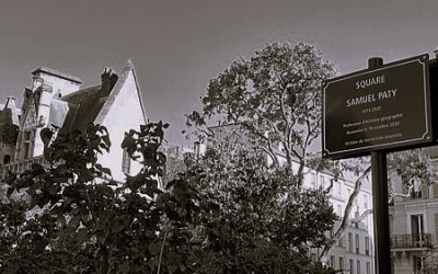 Les candidats aux municipales à Paris s&rsquo;engagent sur la plaque commémorative du square Samuel Paty